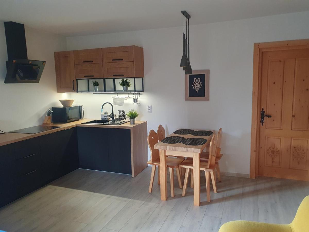 Apartament Sobiczkowa Zakopane กอสเชียลิสกอ ภายนอก รูปภาพ